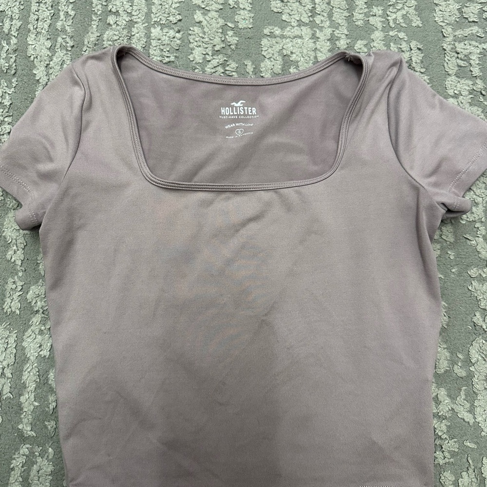 Hollister Women's light purple Top